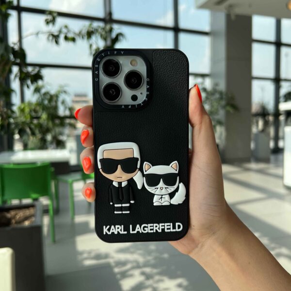 قاب Karl Lagerfeld برجسته کارل و گربه